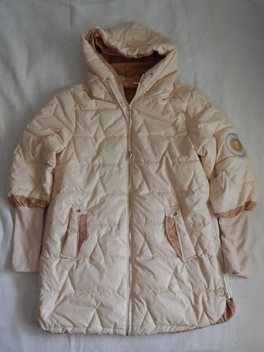 Quilted Light Cream Puffer Jacket - Girls Size Small Hooded Thumbhole Cuffs